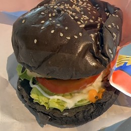 LongPort - 亚洲最有钱的人